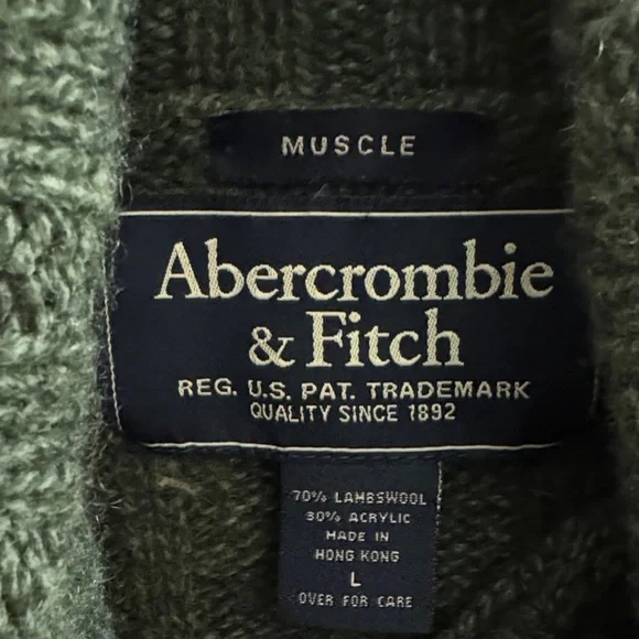 Abercrombie & Fitch Men's Olive Green Ribbed Turtleneck Sweater - Picture 4 of 10